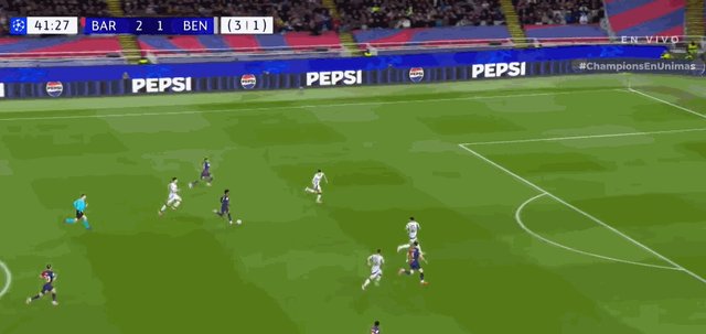 九游体育app登录-【欧冠】巴萨3比1本菲卡晋级，亚马尔传射，拉菲双响