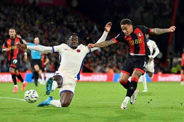 九游体育app下载-“黄牌大战”一球小胜 疑云中的切尔西暂得喘息